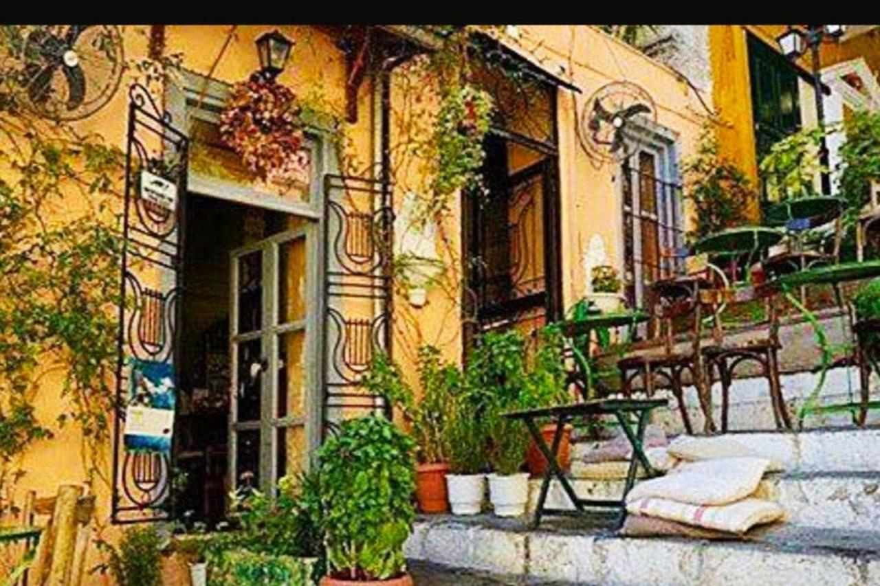 Koukaki-Acropolis Roomy With A Private Veranda Apt. Athens Ngoại thất bức ảnh