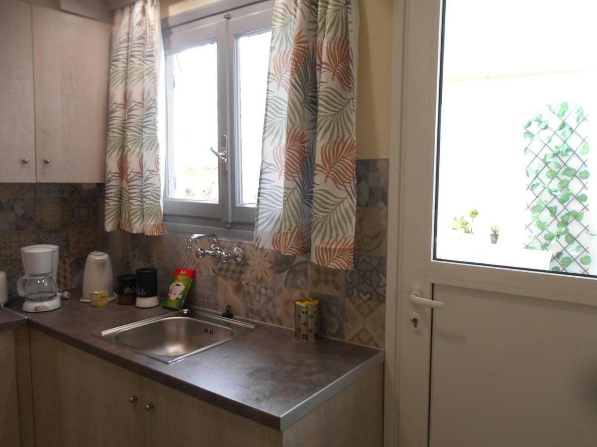 Koukaki-Acropolis Roomy With A Private Veranda Apt. Athens Ngoại thất bức ảnh
